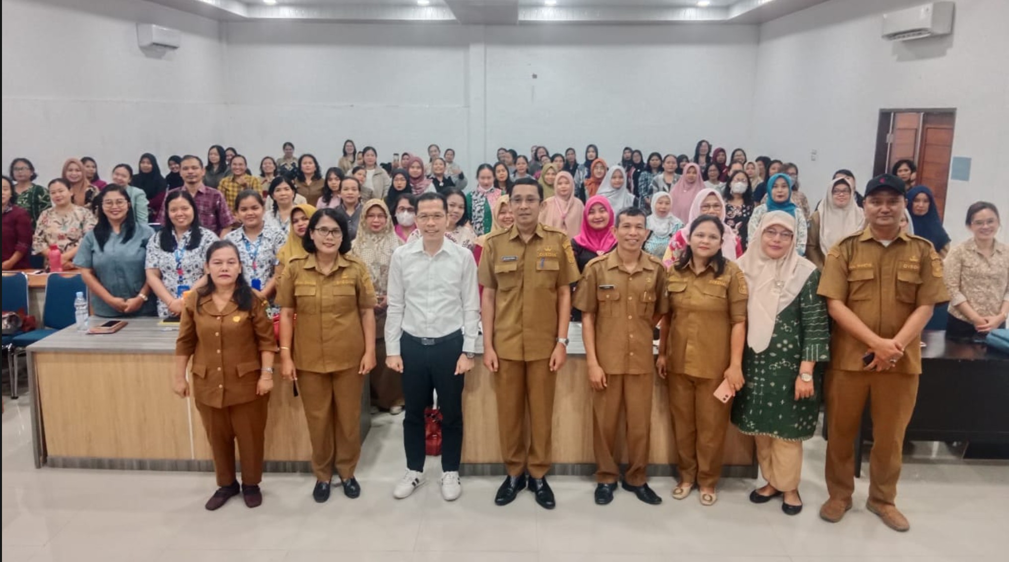 Disdik Pematangsiantar Adakan Pengembangan Kompetensi Guru PAUD Holistik Interaktif